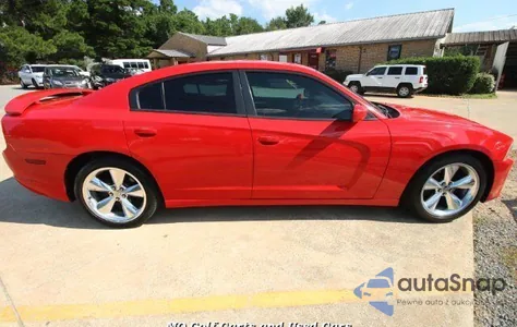 2013 Dodge Charger Sxt из США, поврежденный, VIN 2C3CDXHG4DH735131